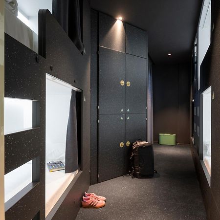 Amistat City Hostel برشلونة المظهر الخارجي الصورة