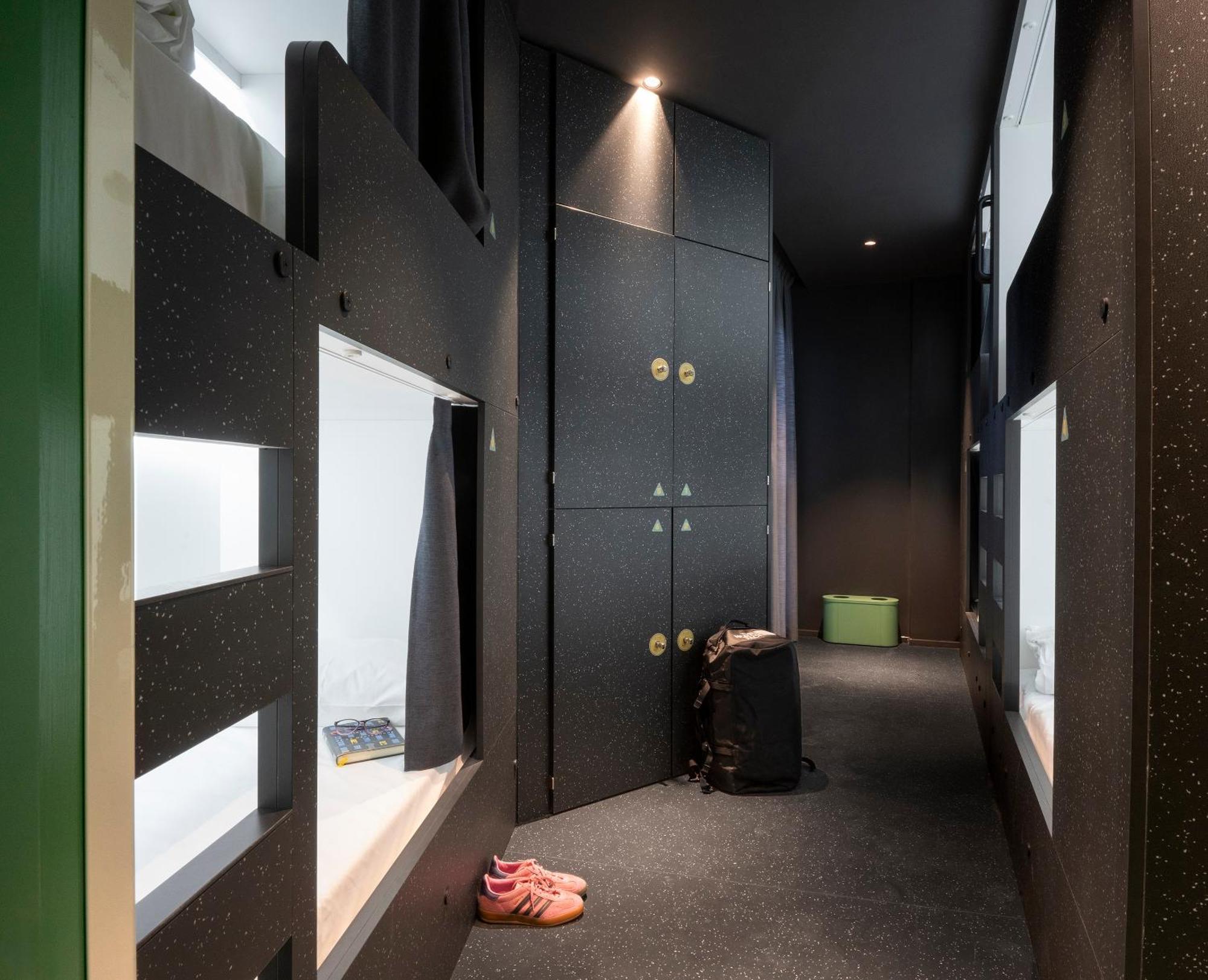 Amistat City Hostel برشلونة المظهر الخارجي الصورة