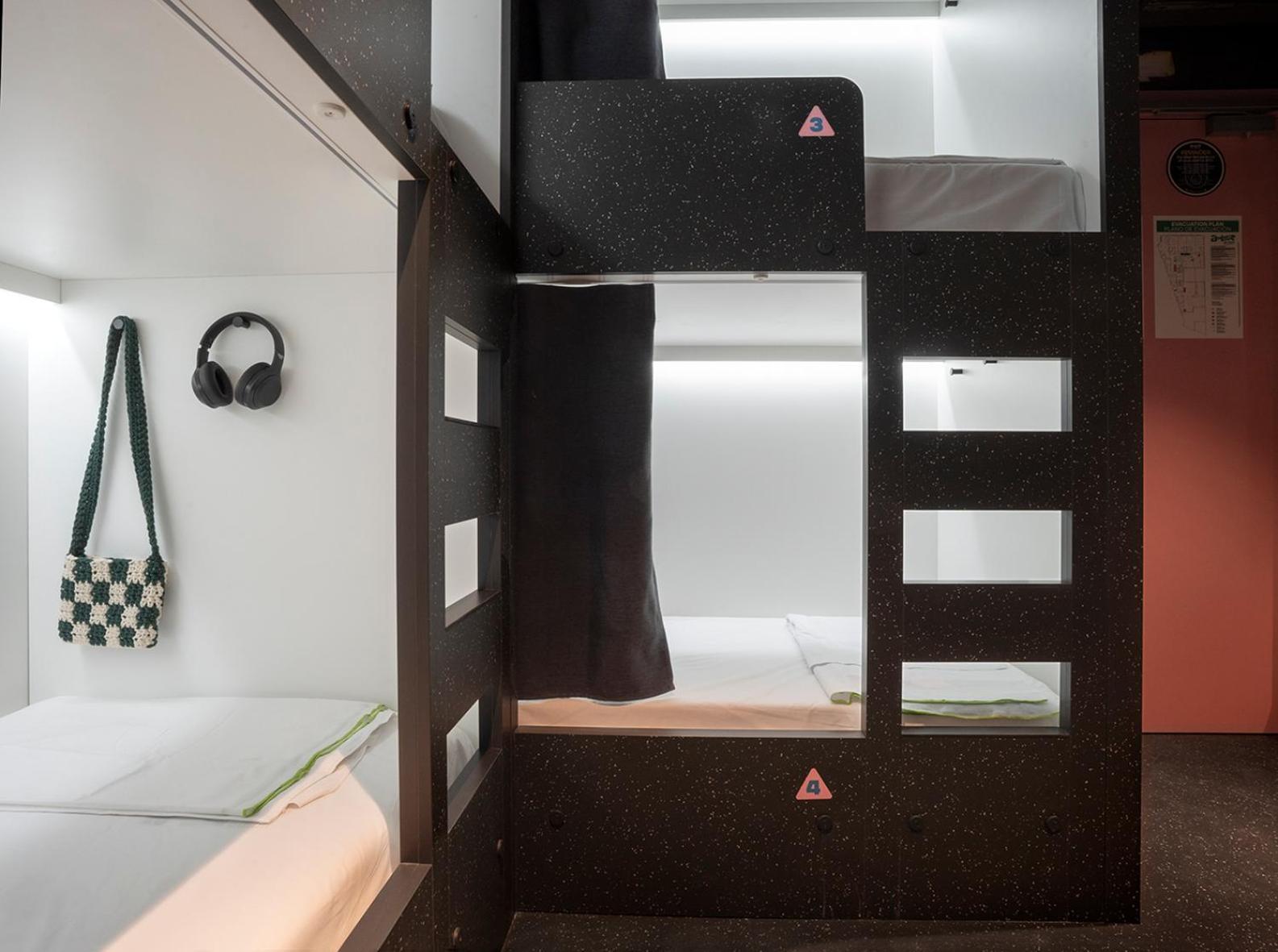 Amistat City Hostel برشلونة المظهر الخارجي الصورة